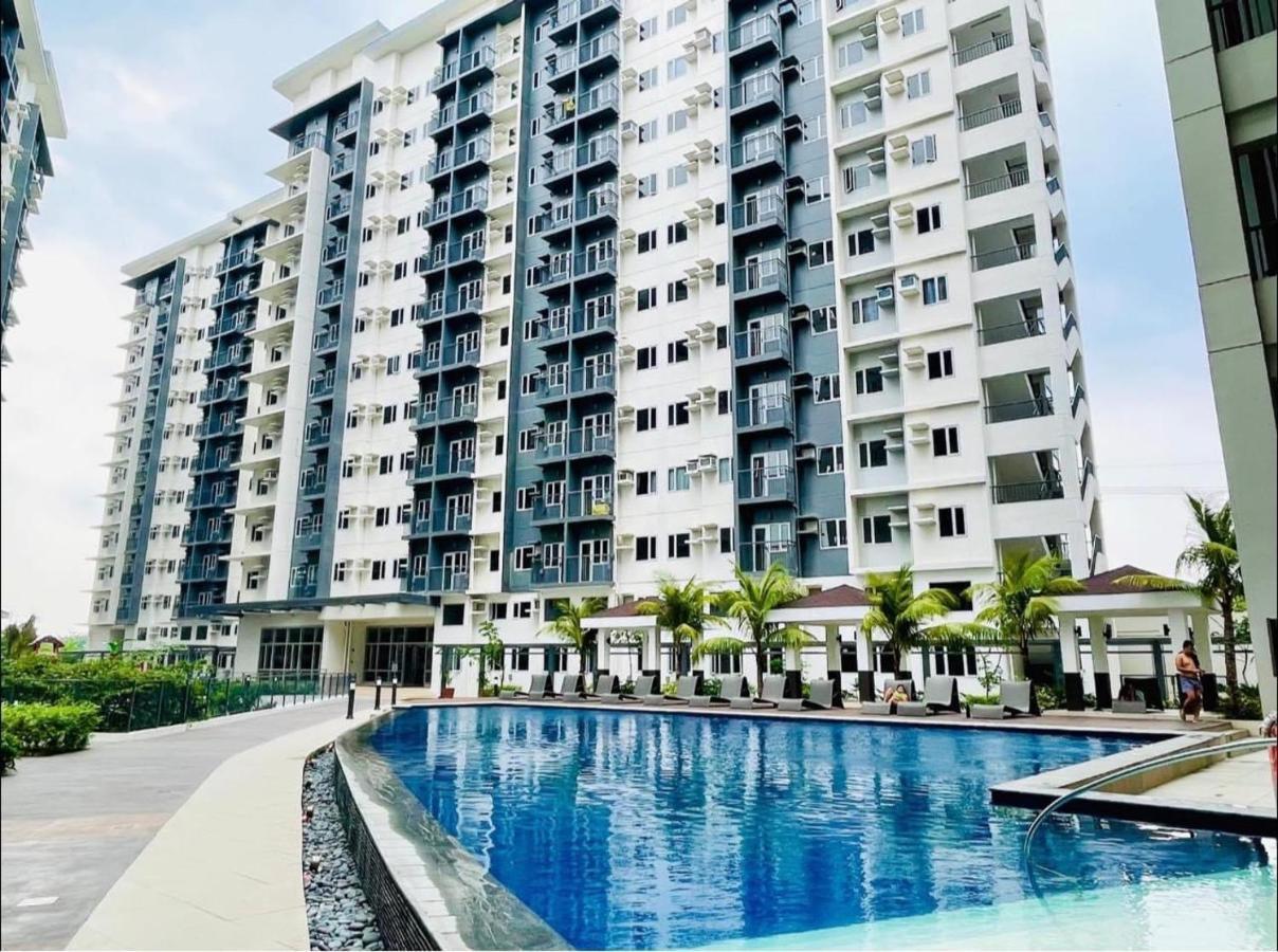 Vine 2 Bedrooms De Vine Condotel Manila